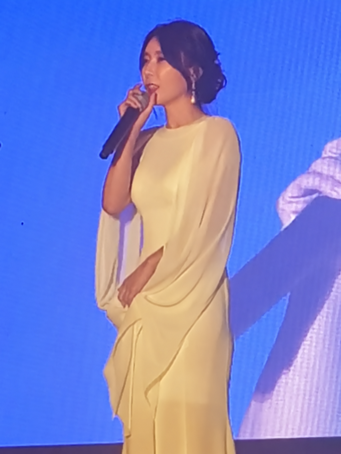 무대 위에서 전하는 이야기